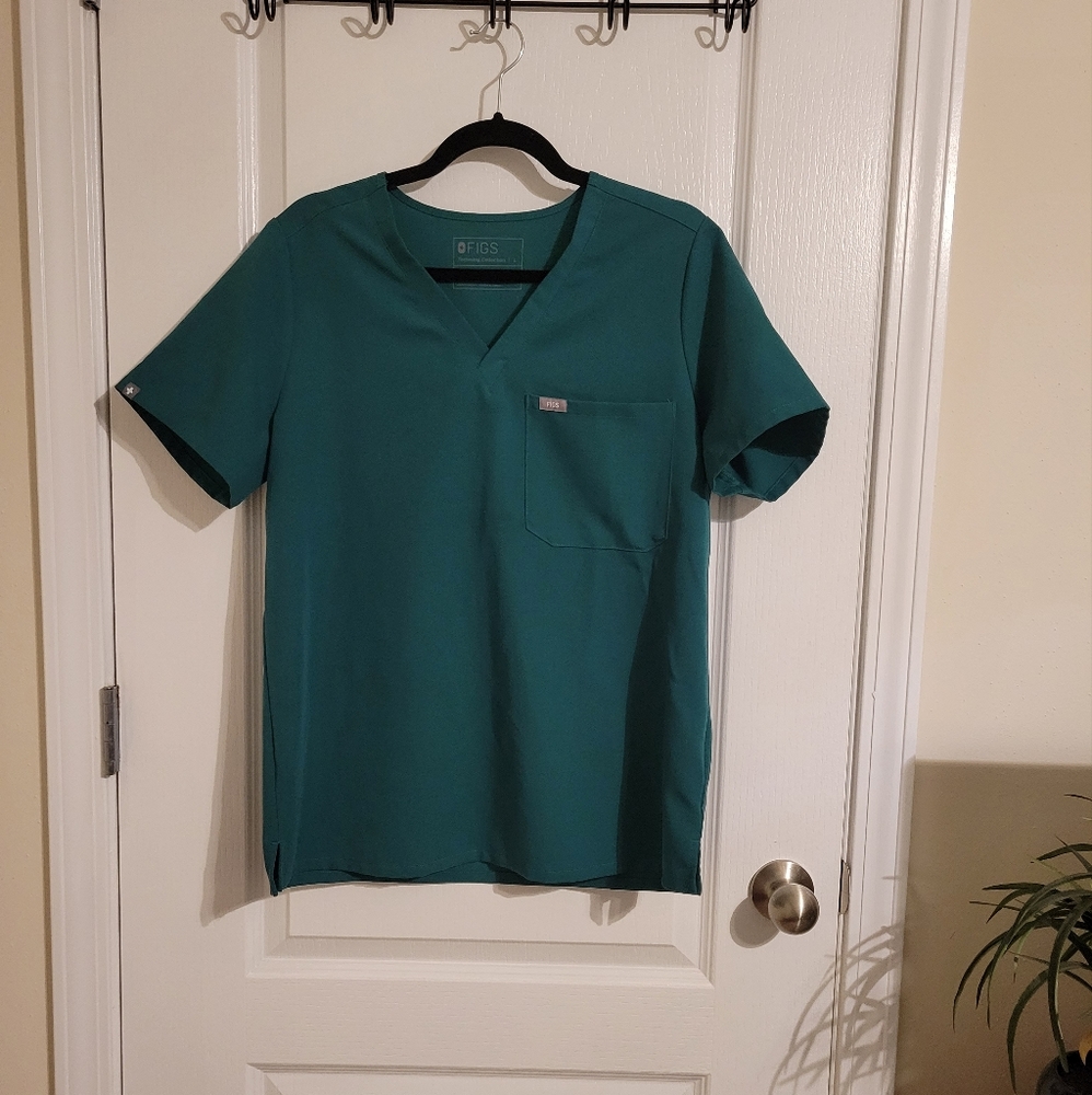 EUC FIGS Large Hunter Green Scrub Top